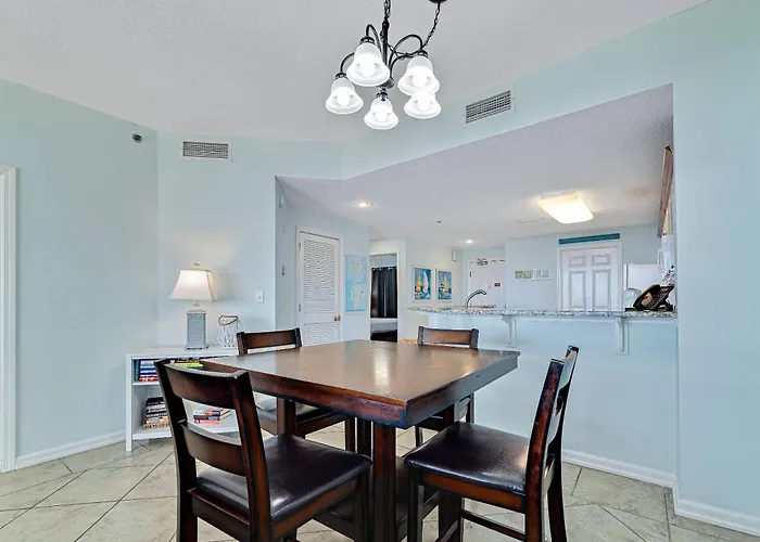 Holiday home Club C-103